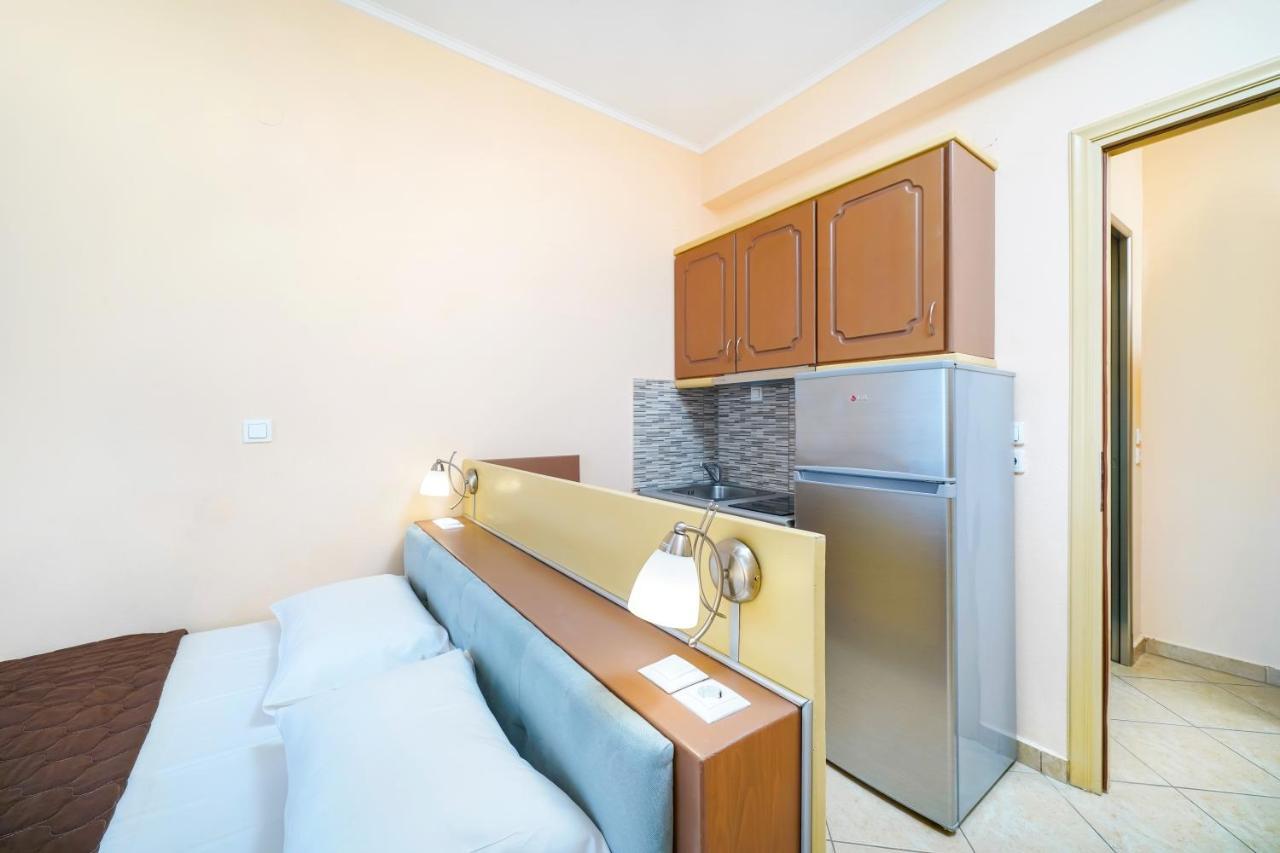 شقة Toula'S House يميناريا المظهر الخارجي الصورة